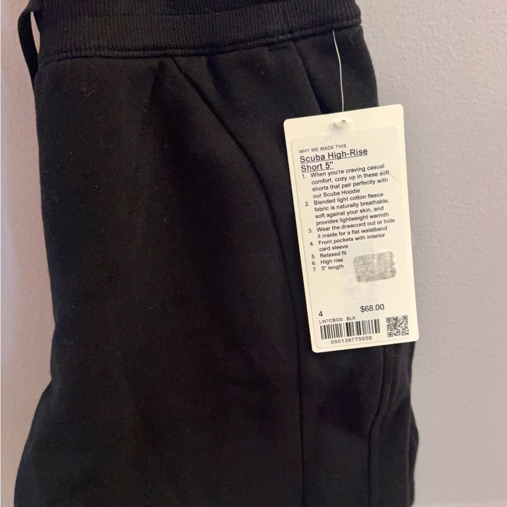 Lululemon Black Women’s High-Rise Scuba Shorts